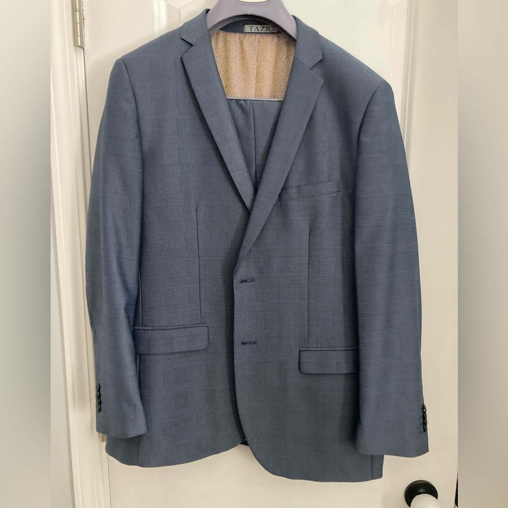 Tazio Wool Suit 42L